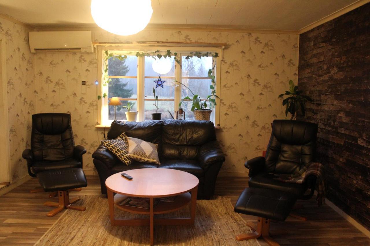 Boende Naera Romme Alpin Och Andra Friluftsaktiviteter I Dalarna Smedjebacken Exterior photo